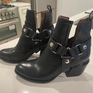 Jeffrey Campbell Orwell 2 HR Biker Boot size 7.5